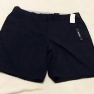 NWT Dressbarn Roz & Ali womens shorts size 16